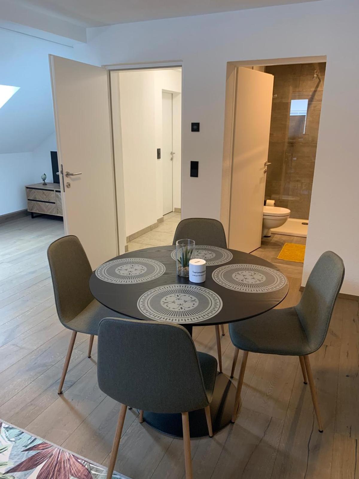 Idyllische Suite In Zentrumsnaehe Mit Parkplatz Top 2 Gmunden Exterior foto